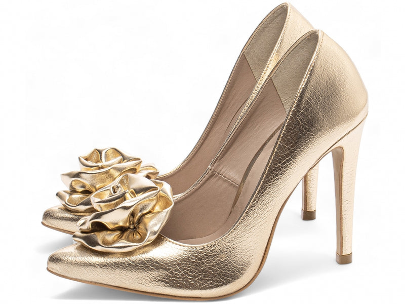 Scarpin Dourado Flor